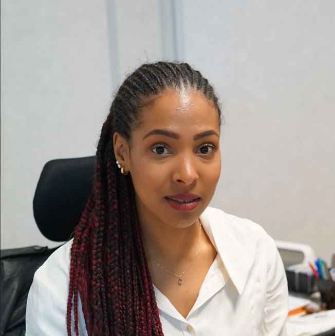 Zina KAMSEU - Directrice de Développement